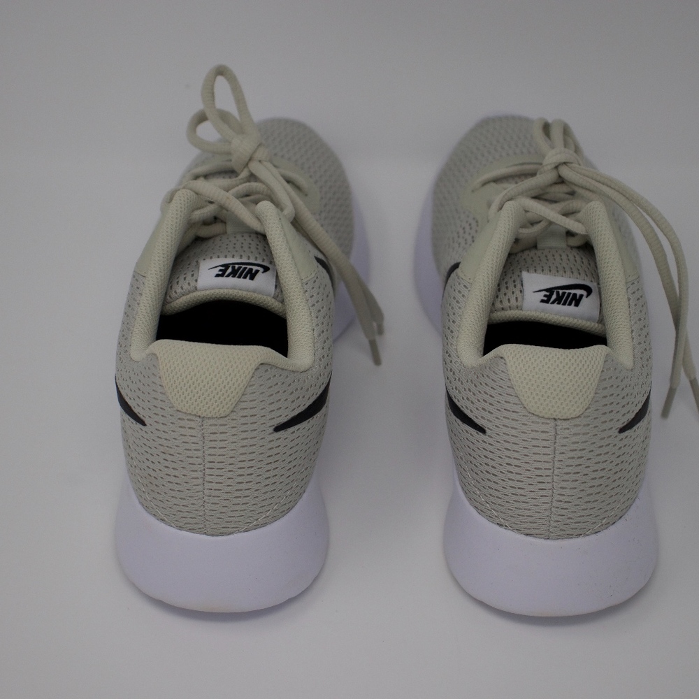 Tanjun Running Shoe MEN'S 8.5 M Light Bone/Black!! - Picture 5 of 7